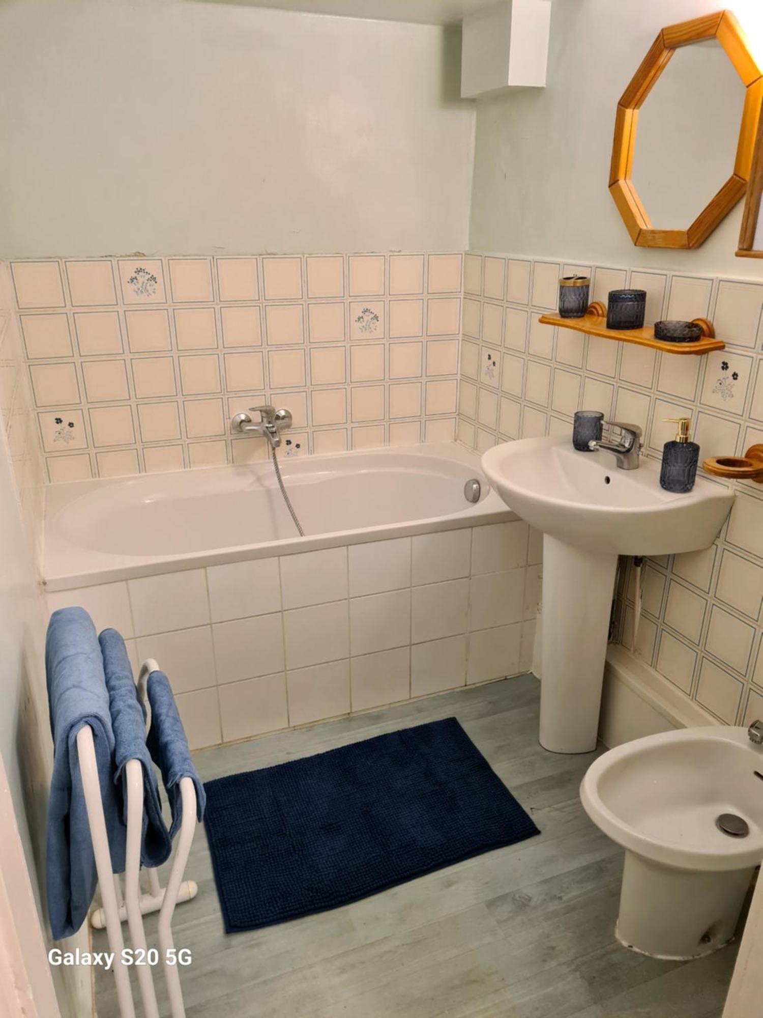 Appartement Spacieux 3 Chambres Vannes Bagian luar foto
